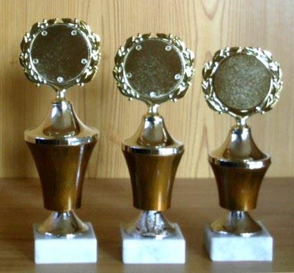3 Pokale curry Deckel fest 18 bis 20,5cm#899