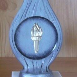 Pokal  Kunststoff auf Marmor ca.15cm #225