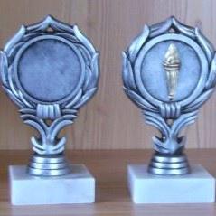 Pokal aus Kunststoff auf Marmor ca.15,5cm #226