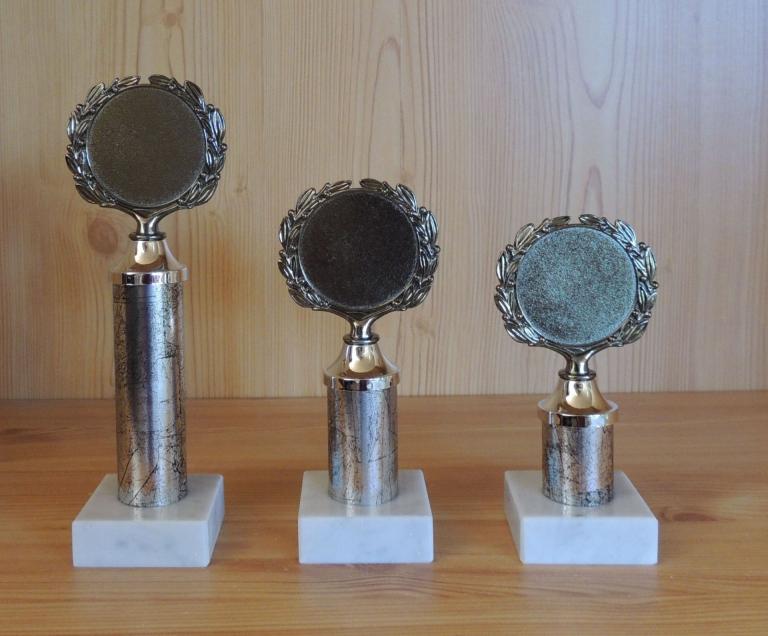 3 Sieges-Säulen 13 bis 20 cm #177