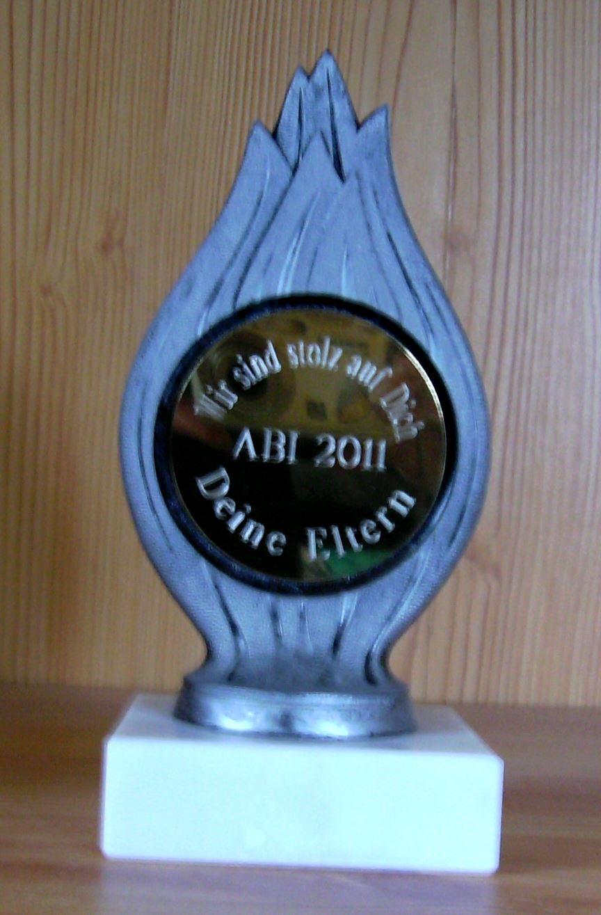 Pokal Kunststoff mit Sonderemblem 15cm #225