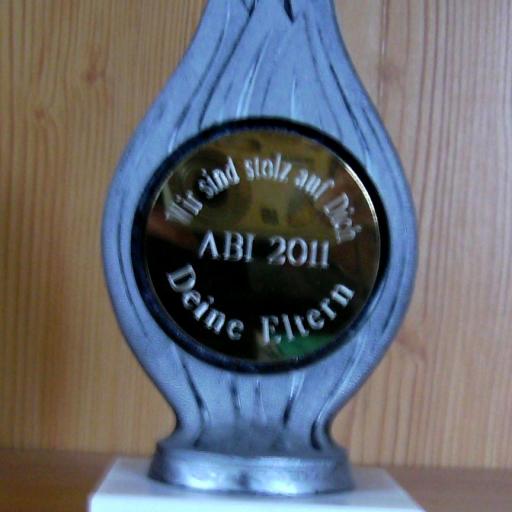 Pokal Kunststoff mit Sonderemblem 15cm #225