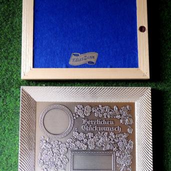 Zinnrelief Neutral 1