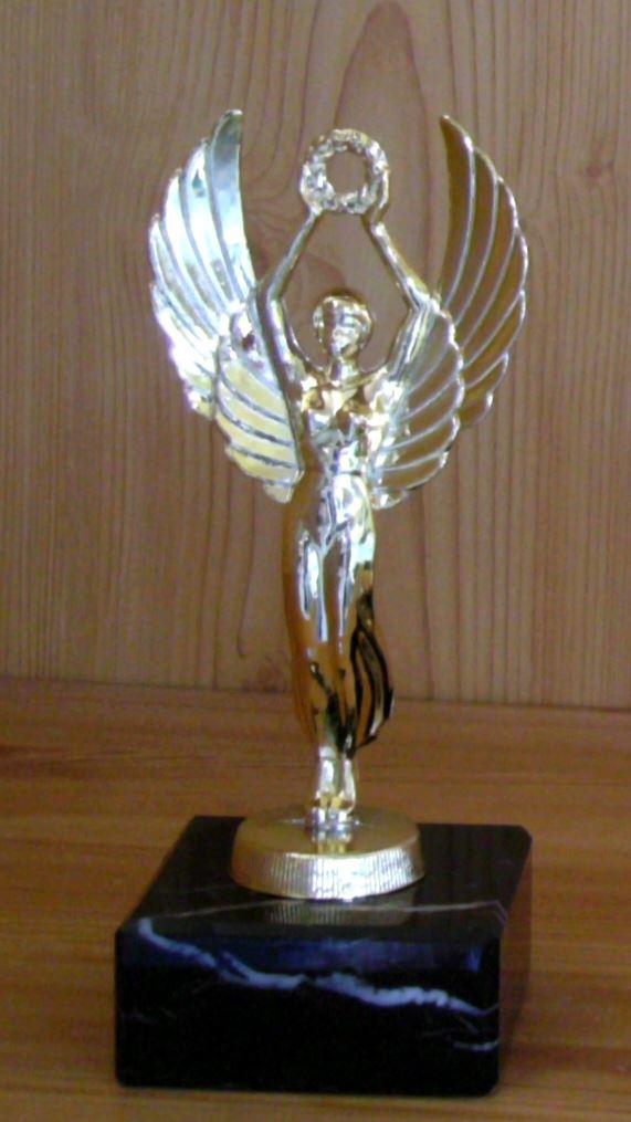 Siegesgöttin aus Metall