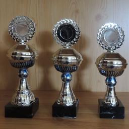 3 Pokale silber-blau 23 bis 25cm #1441