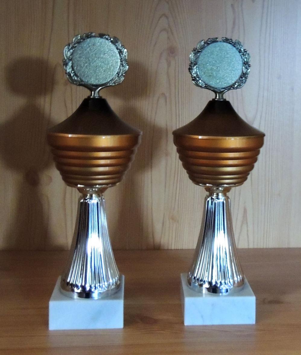 Ehrenpreis Kunststoff 30cm Deckel fest # A 5