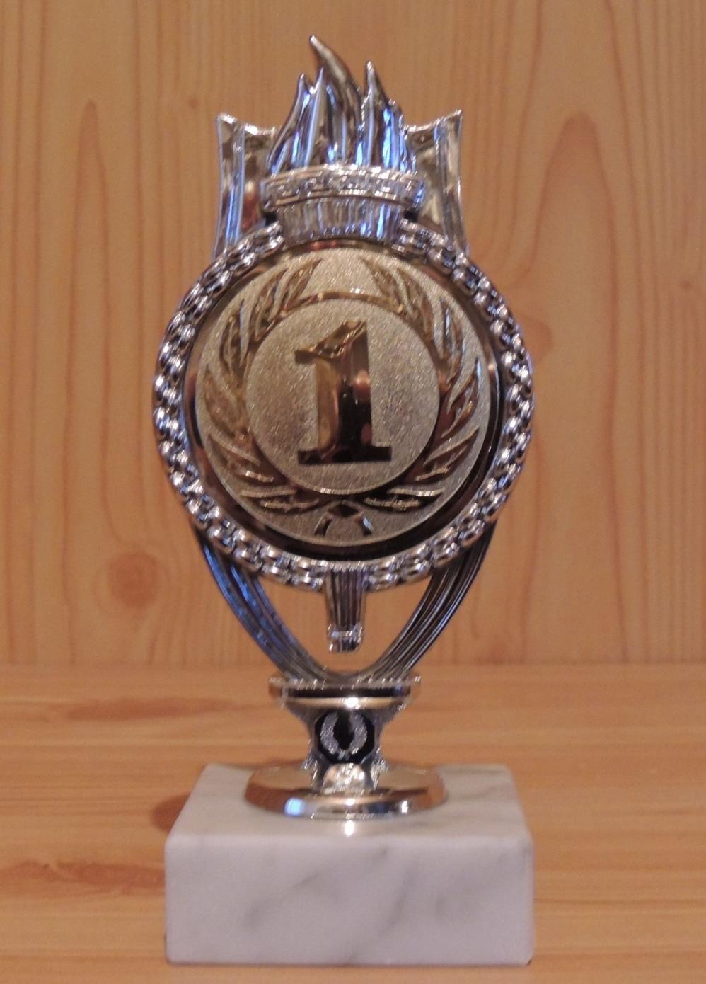 Ehrenpreis Kunststoff mit Marmor 14,5cm #DA 3