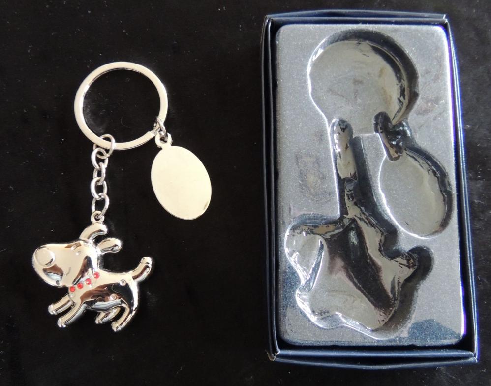 Schlüsselanhänger Hund mit Straß