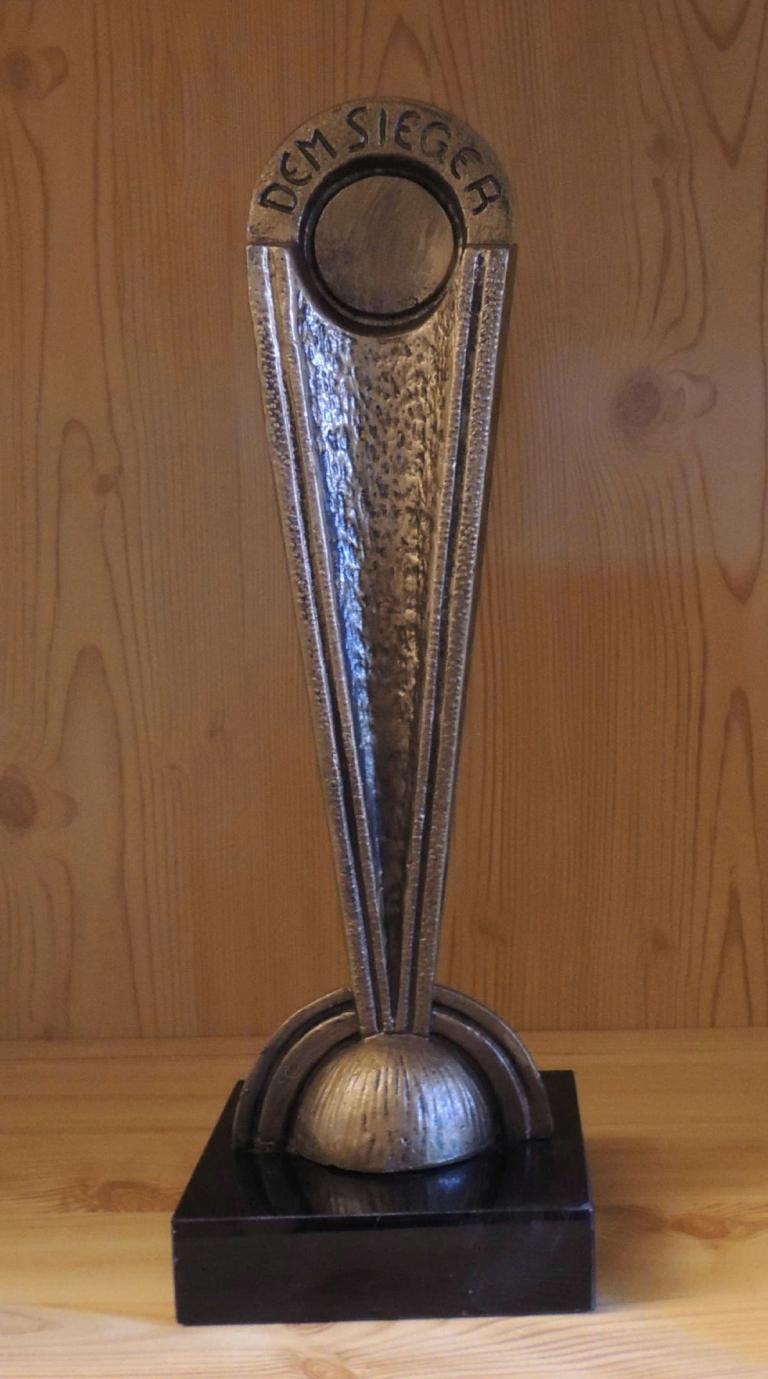 Moll Design aus Metall 22-1